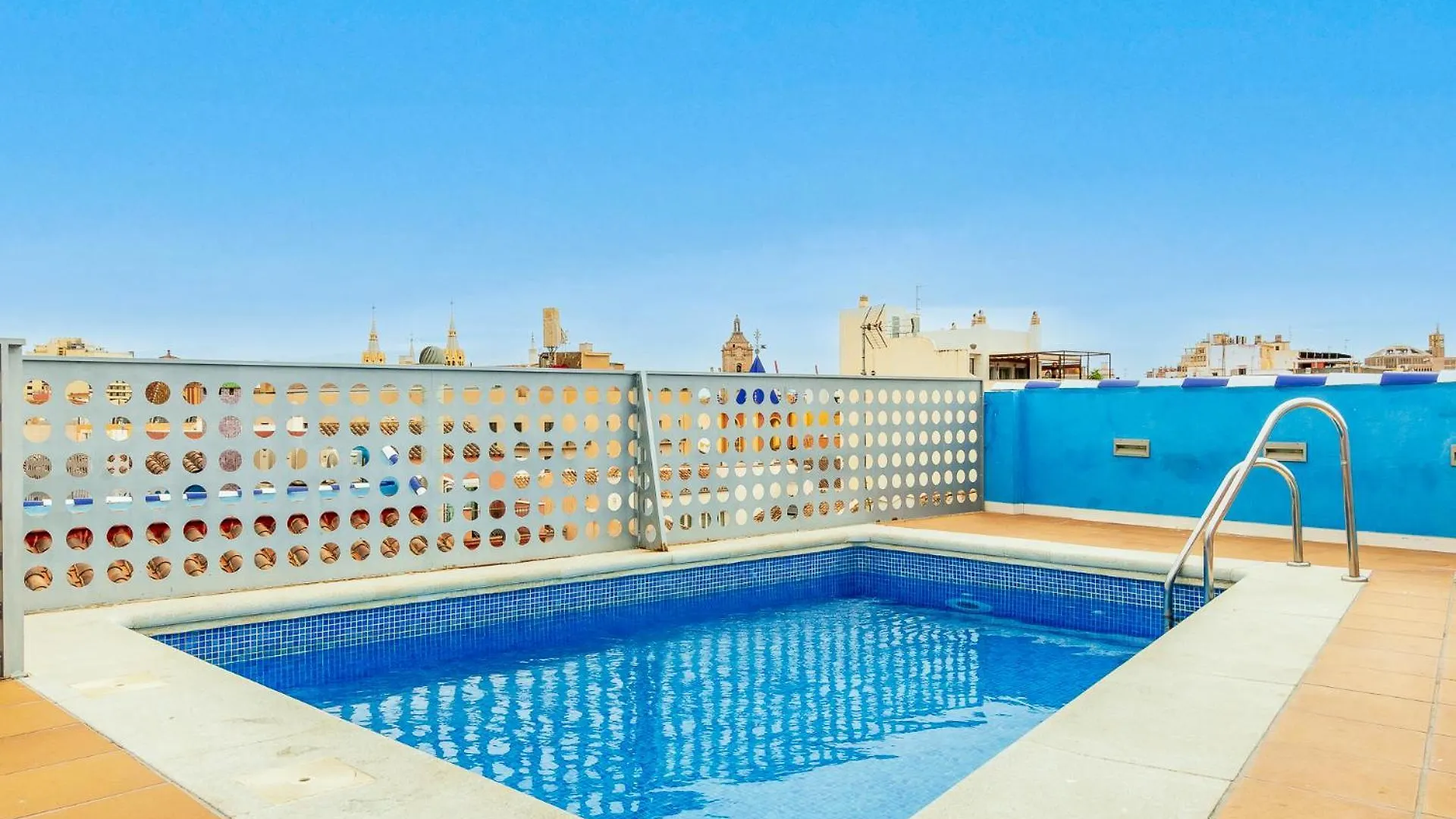 Studio Carreteria. En El Mismo Centro De Malaga